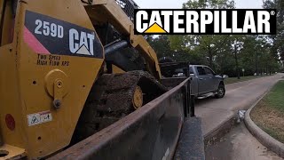 Trouble while loading up the 259D CAT skid steer