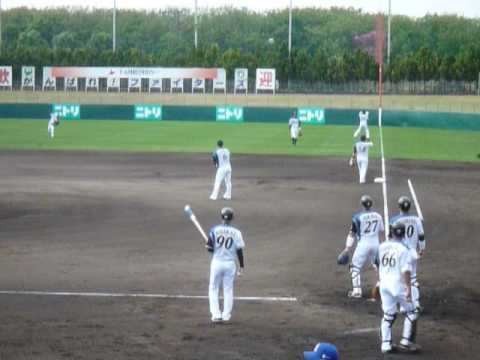 2017 2 15日ハムキャンプ練習試合VSサムスンライオンズ　試合前シートノック
