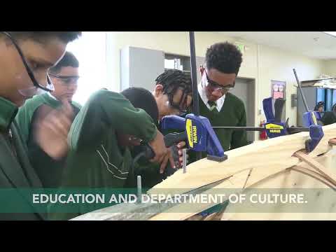 Whitney Students Constructing Bermuda Fitted Dinghy, Jan 2024
