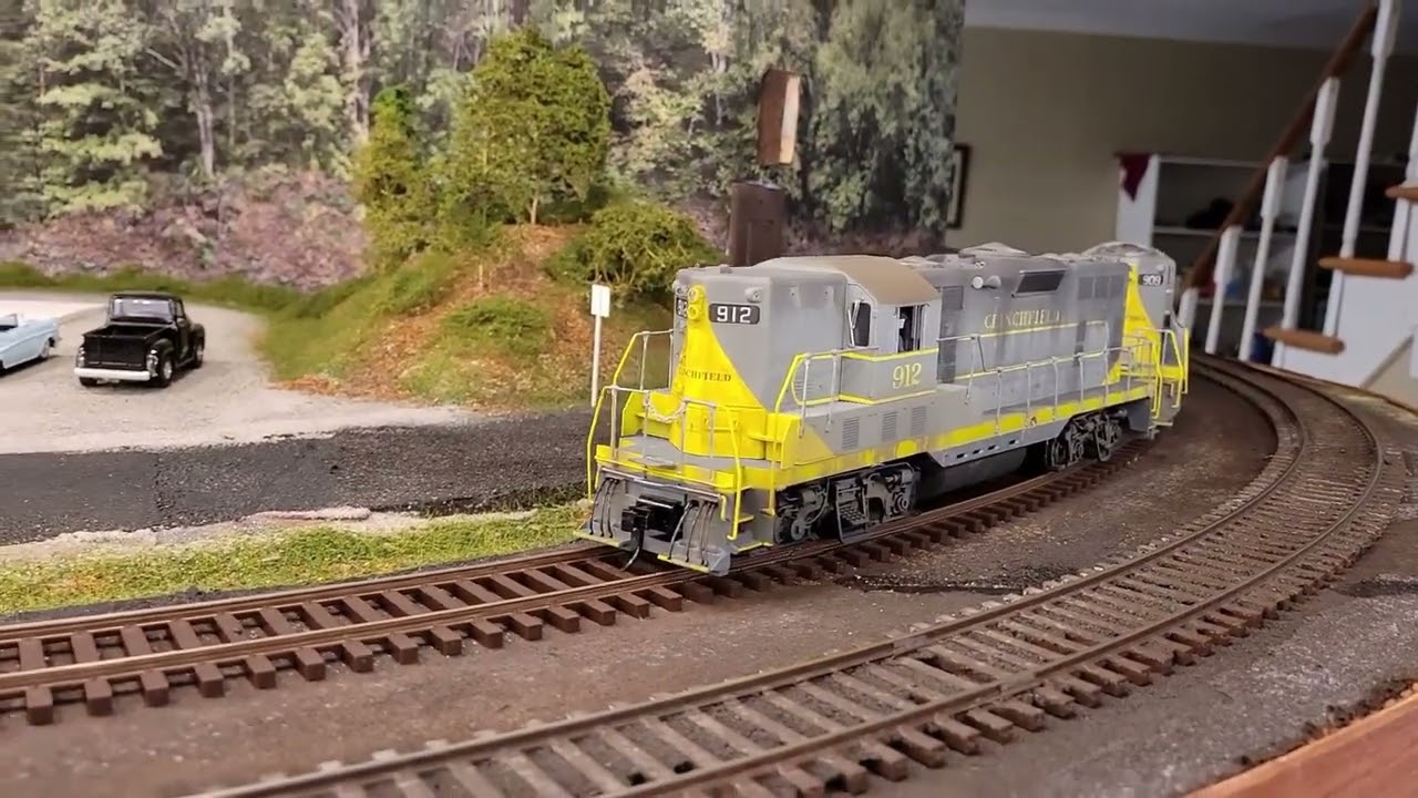 Rob Helm's O Scale Clinchfield Layout