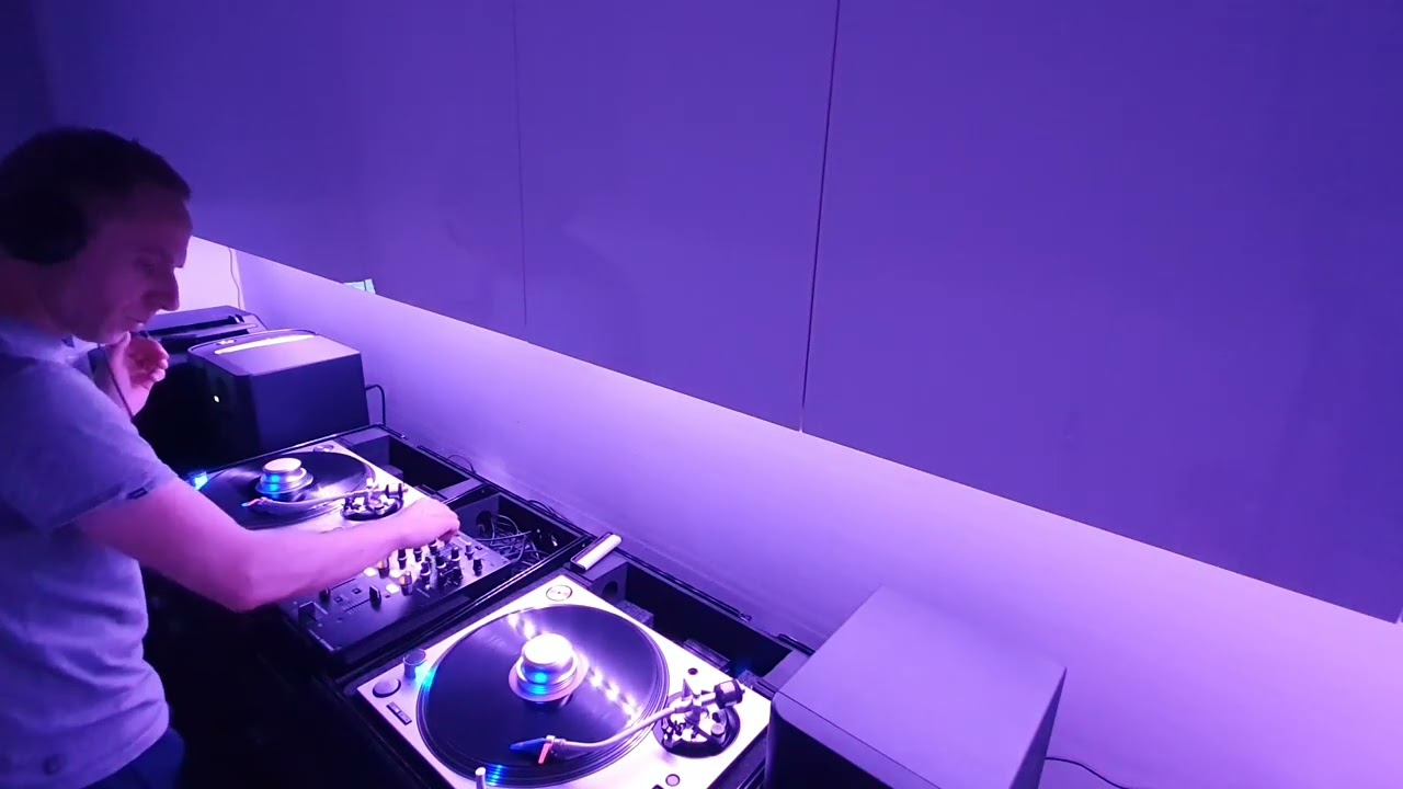 House Legends Volume 3: Bini & Martini - All Vinyl Classic House Mix