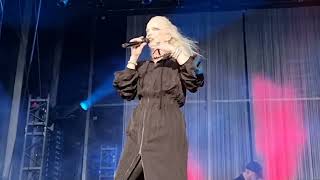Garbage - Hold (live 2026)
