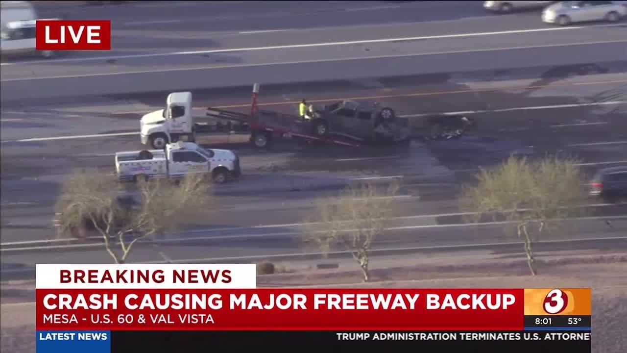 Fiery crash closes portion of US 60 in Mesa - YouTube
