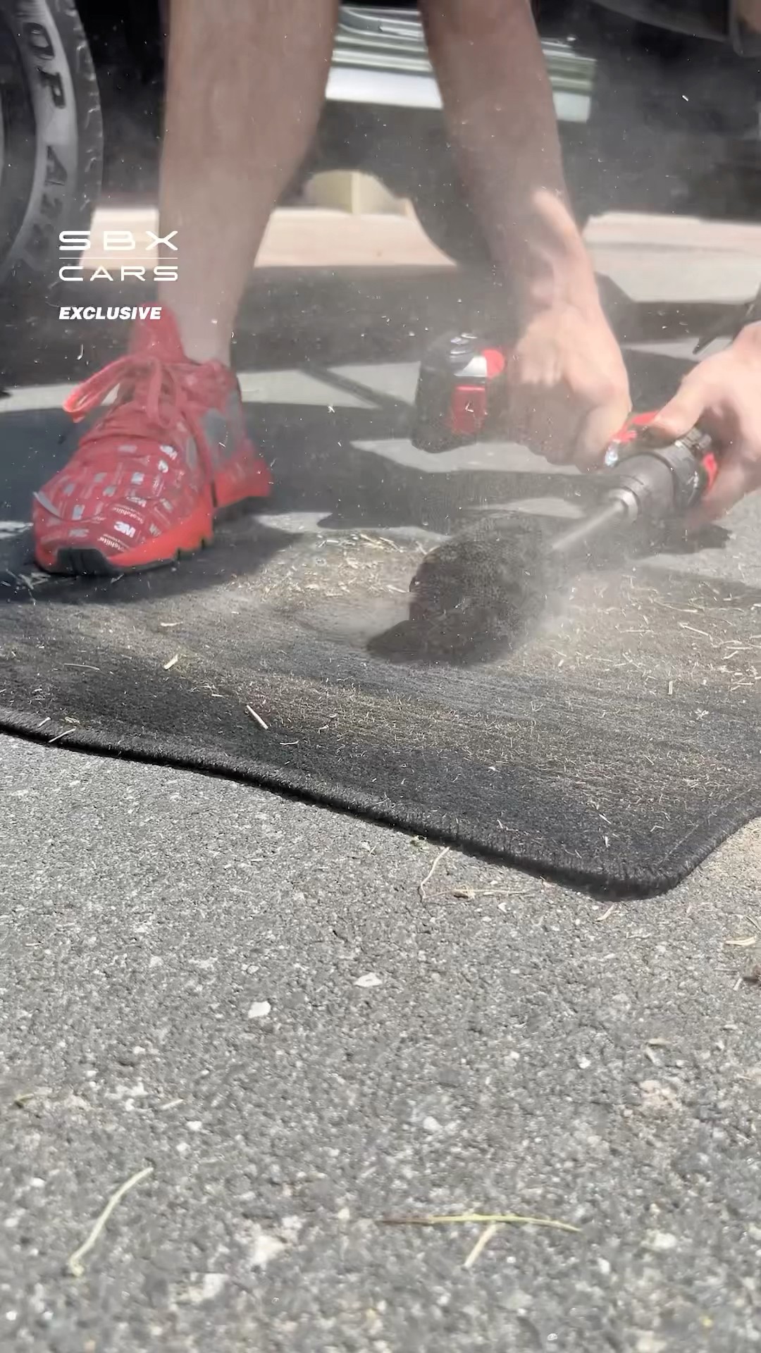 You've been cleaning your car wrong ? #cars #vehicles #hack