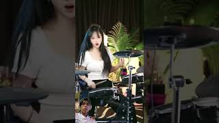 Cute girl with drum Ep10 #music #drums #热情演奏 #美女打鼓 #架子鼓 #cute #girl Cute girl with drum Ep10 #music #drums #热情演奏 #美女打鼓 #架子鼓 #cute #girl
