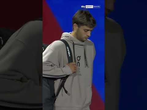 Video Sinner e Cobolli entrano in campo a Vienna per il loro derby