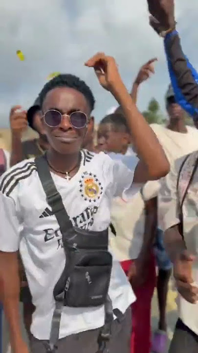 Le roi mineur feat  mc Bright ' enclenché '