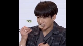 BTS JUNGKOOK EATING MOMENTS 2019