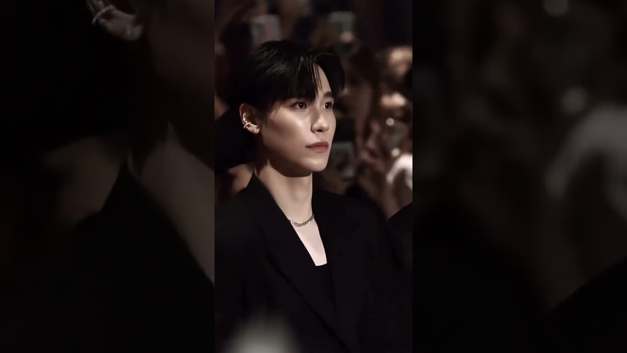 Mark man is so Handsome😱😎 