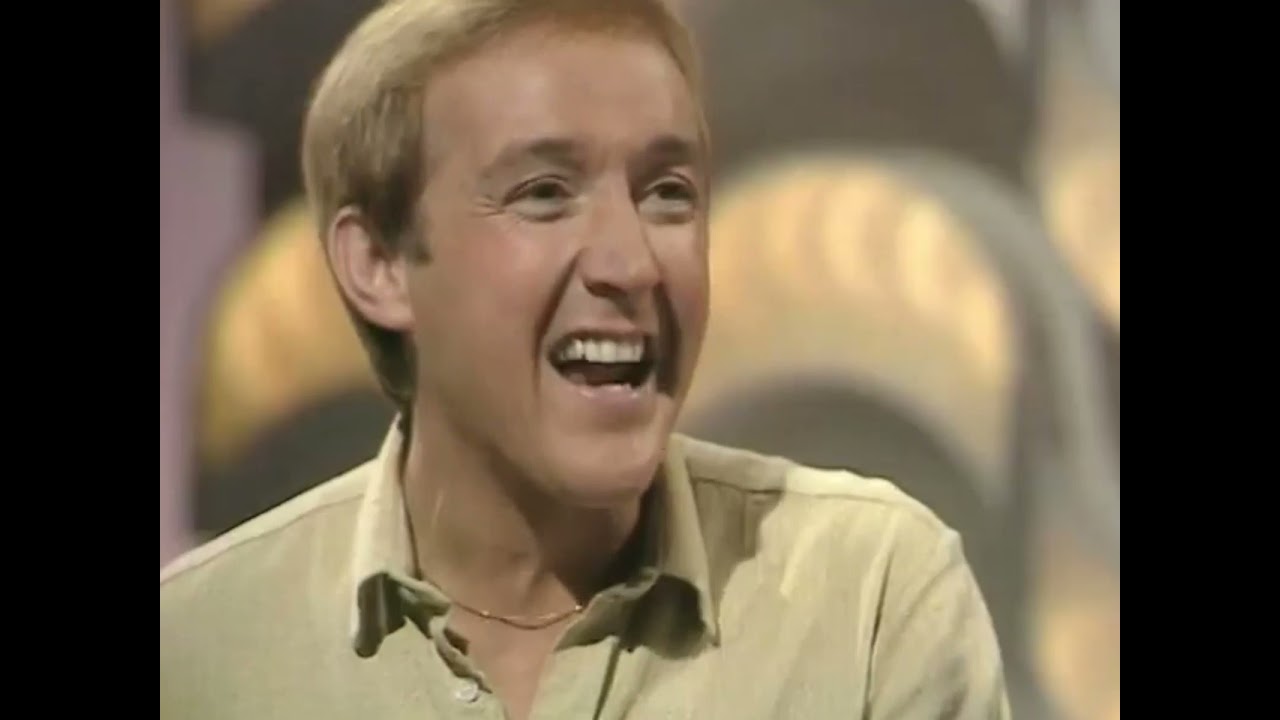 Lena The Basil Brush Show . Saturday 13th December 1980. - YouTube