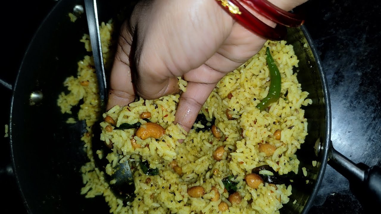 మన దుర్గమ్మ విజయవాడ  గుడిలో పులిహోర రుచి అమోఘం 👌👌 