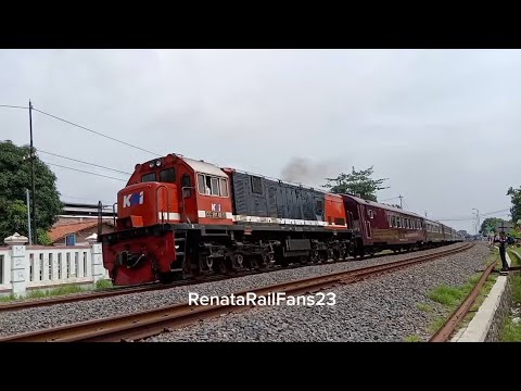 KA JAVA PRIORITY || Railroad Crossing || Hunting Kereta Api Indonesia ...