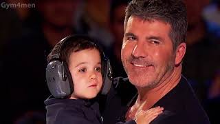 Simon Cowell's Son ★ 2017