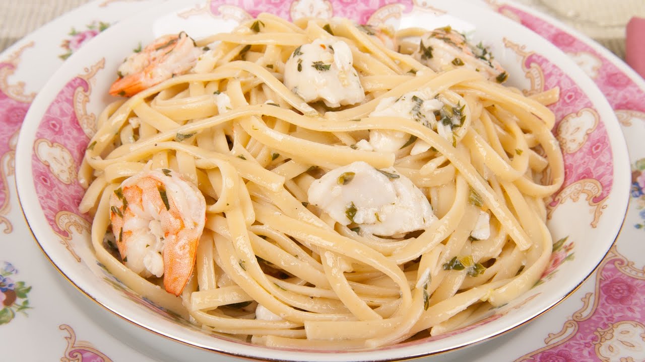 Pasta with Seafood Wine Sauce (Med Diet Episode 94)