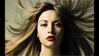 15 Stunning Ideas for Women&amp;#039;s Hair and Makeup Looks   Pretty Designs