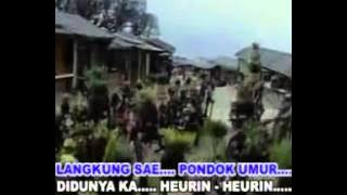 Download lagu Cianjuran-Gunung-Sari---Ida-Widawati--Akoer-Lah--flv[1].mp4