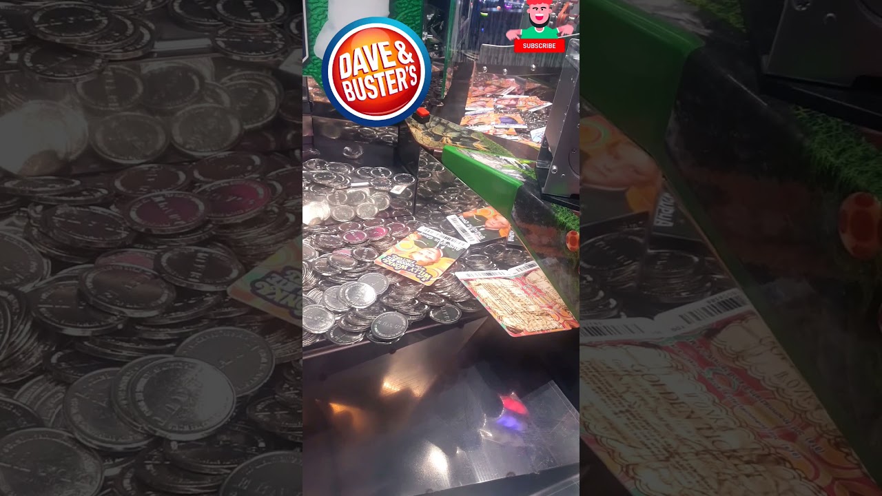 Winning A Golden Ticket At Dave and Buster's! Willy Wonka Coin Pusher! 