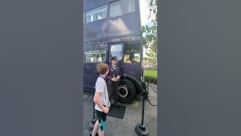 The Knight Bus at Universal Studios Orlando #theknightbus #orlando #florida #harrypotter