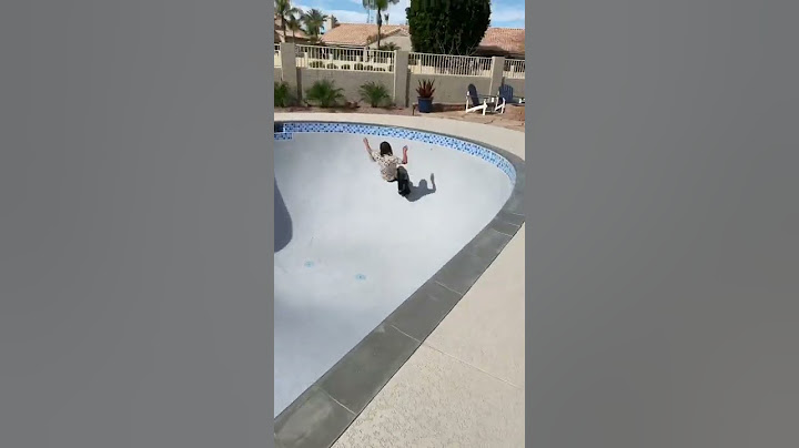 Skating the dream backyard bowl! #skateboarding