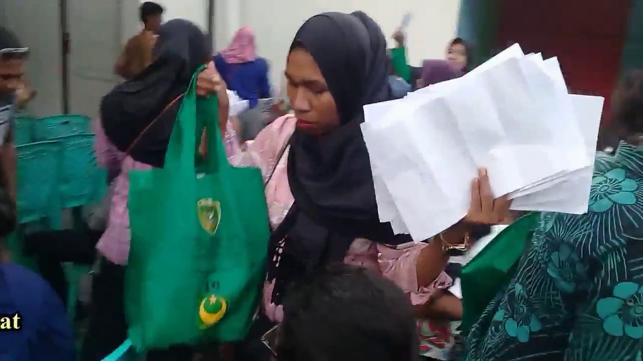 Reses ke III Bpk Hi. Zulkifli Rahayaan, SE di Kompleks Aspol Kota Tual - Kamis 18 Oktober 2018 - YouTube