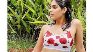 Latest Hot And Bold Pics Of Samyuktha Menon