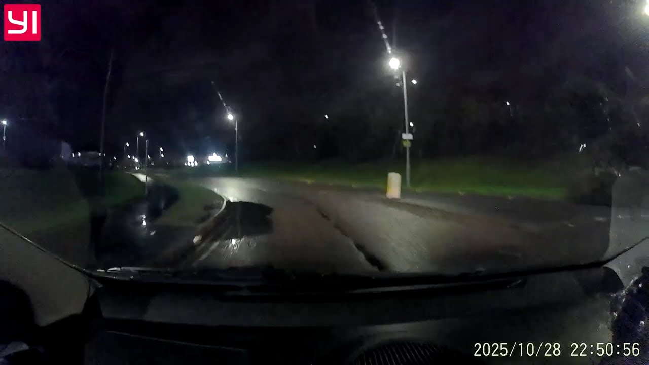 (part7/8)East Kilbride Driving Test Centre Glasgow Scotland Test Route 1 - John Wright Sports Centre