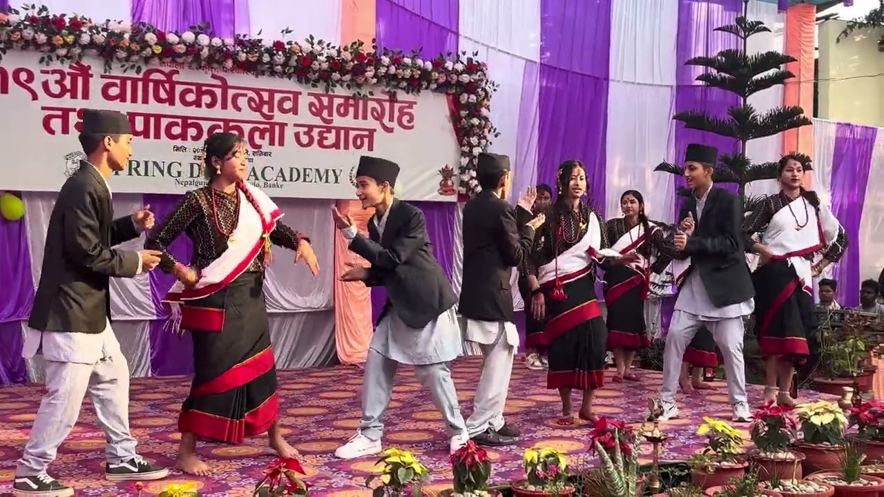 Aila luwaya dance by sda srudents.