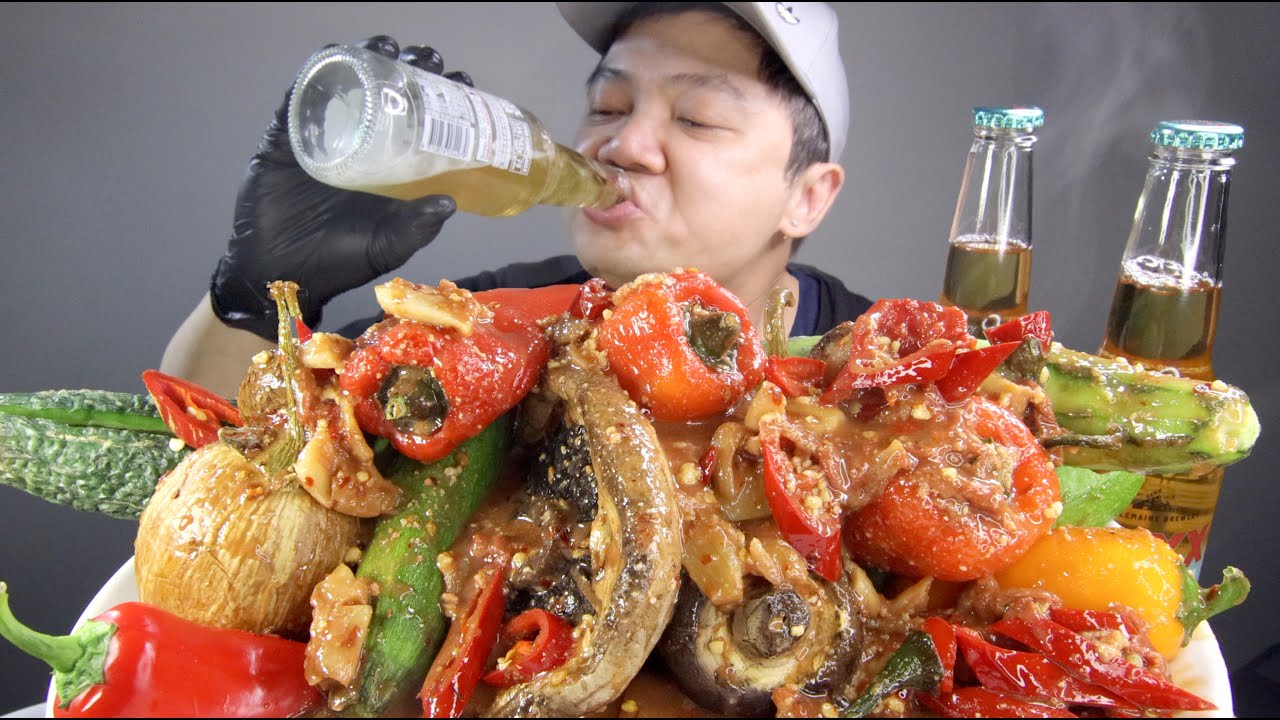 Spicy Veggie Mukbang | Spicy bean curd  sauce | Eat & Drink Mukbang | Yen An Uong
