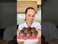 Hoje um vídeo um pouco diferente pra falar dos brigadeiros da minha confeitaria!💖 #short