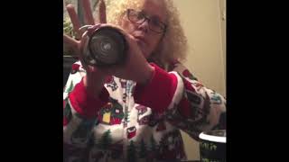 Wakit Grinders KLR (clear) design unboxing and demo by our favorite Dabbing_Granny