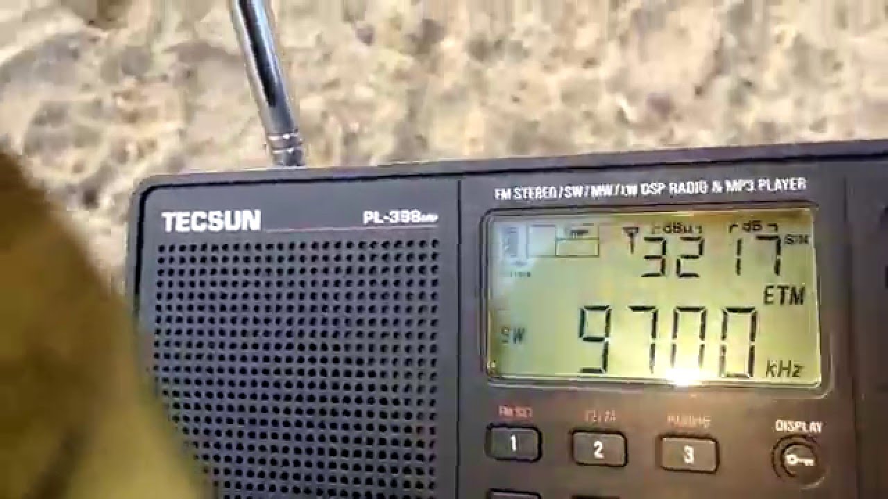 Scanning The short wave Radio, SW Band In Clacton Essex Jan 2016 Sky ...