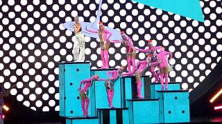 Katy perry performed california gurls during witness tour live at sap
center, san jose, ca