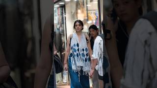 Taking Beautiful Street Photography #streetphotography #photography #candidphotography