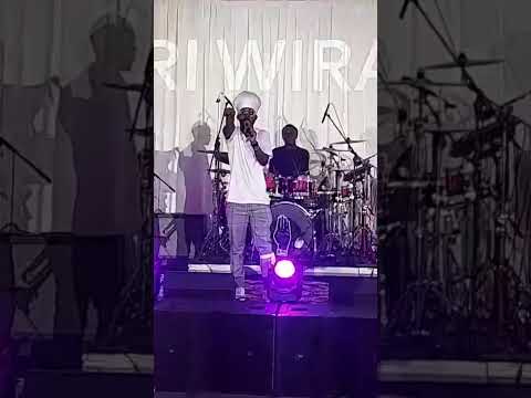 Live @Spotify 