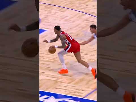 John Collins throws it down 😤