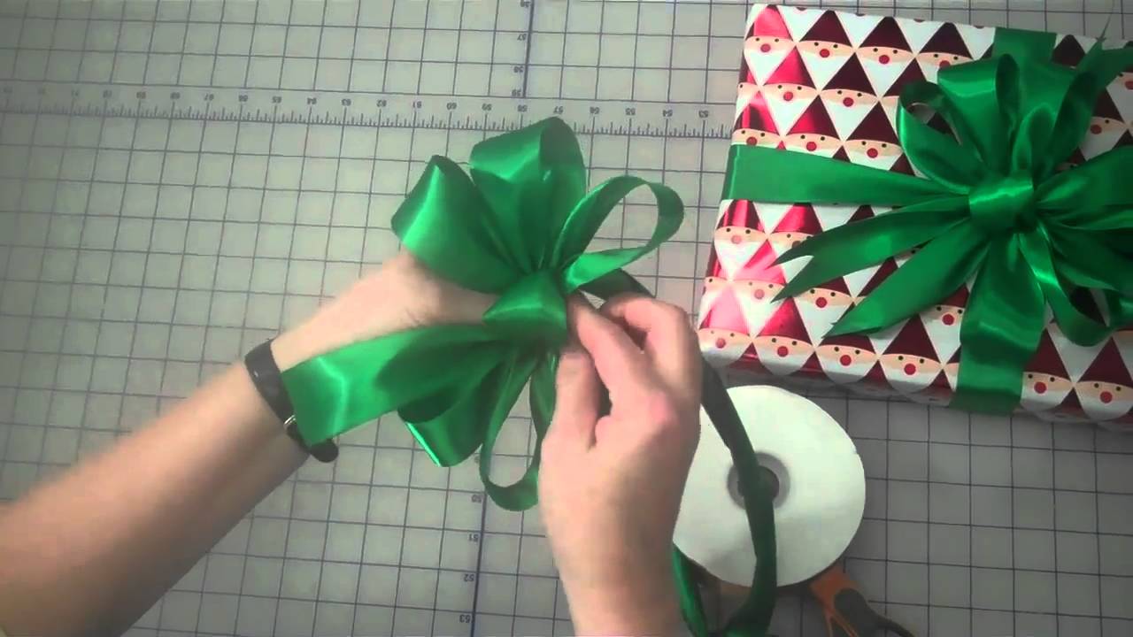 How to Make a Paper Bow 🎀 - QUICK & EASY for Gift Wrapping 