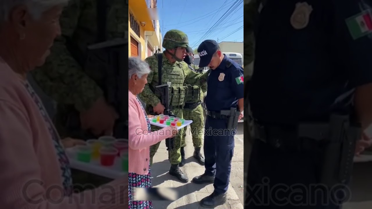 Policía Quitó a Abuelita que vendía Gelatinas