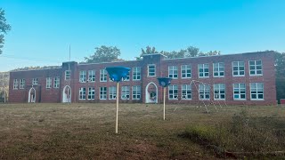 Exploring The Vandalized & Abandoned Lawrence Elementary School In Dart, Ohio *Closed In 2014