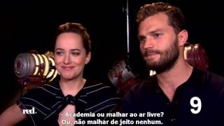 [LEGENDADO] 12 Questões com Dakota Johnson e Jamie Dornan