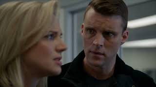 Brettsey - Chicago Fire - 8x18 Pt.3 - "Thank you for coming" - Brett finds out that Julie died