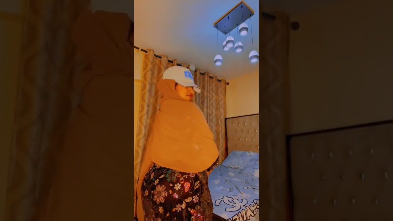 niiko forar macaan iyo seego 