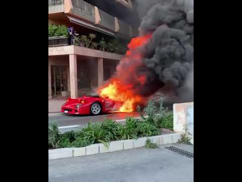 ferrari-in-fiamme---ferrari-on-fire