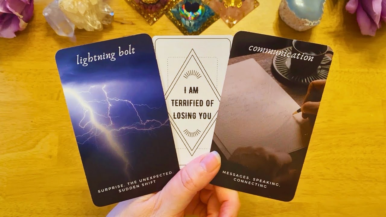 THEY REACH OUT TO YOU WHEN YOU LEAST EXPECT IT ☎️ THEY FEAR LOSING YOU 😲 (LOVE TAROT READING)