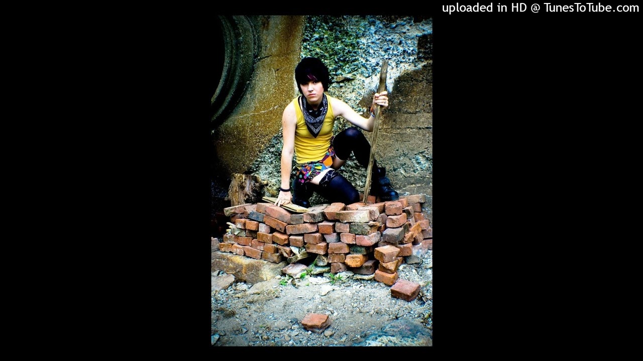 Straße Bleibt Wach - Gypsy Punk Protest Anthem | Laut gegen Ungerechtigkeit