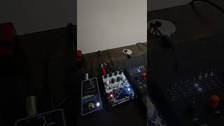 Arturia Microfreak//EQD Avalanche Run//Walrus Fundamental Ambient #experimental #chaos 