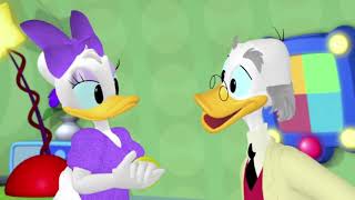 Minnie And Daisys Flower Shower-Clip2