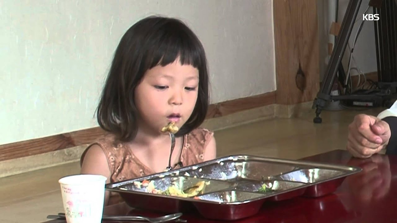 Song Triplets Get Scolded and Chu Sarang Eats Like a Champ in \, image size:1280x720
