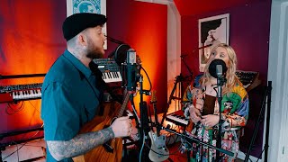 Ella Henderson & James Arthur – Let’s Go Home Together (Acoustic Video) chords