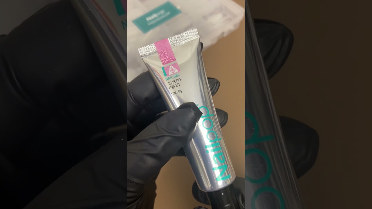 💪 Strengthen & Extend Your Nails with NAILPOP Builder Gel! 💪
