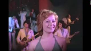 Beyaz Kelebekler Düm Teka Düm Tek